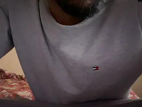 CuzzyB69 online show from 13, 3, 2025