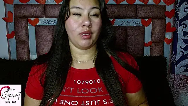 Snapshot of ValerieDiiamond chatting on 21, 11, 2025 ValerieDiiamond online show from 21, 11, 2025