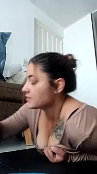 Emiily W online show from 19, 3, 2025