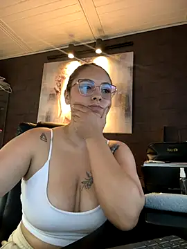 Emiily W online show from 26, 10, 2025