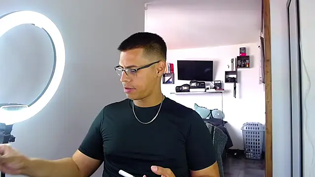  John Boy  online show from 4, 4, 2026