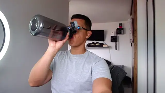  John Boy  online show from 21, 4, 2026