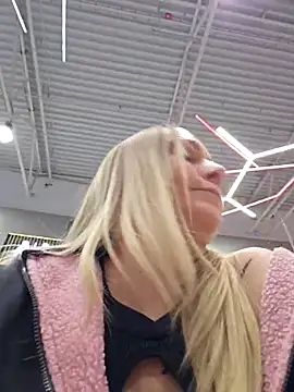 Bondgirl 013 online show from 9, 1, 2026