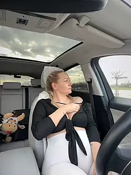 Bondgirl 013 online show from 10, 12, 2024