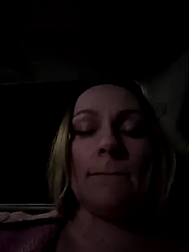 Bondgirl 013 online show from 11, 4, 2026