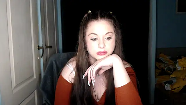 Snapshot of ryhhnnagold99 chatting on 18, 6, 2026 ryhhnnagold99 online show from 18, 6, 2026