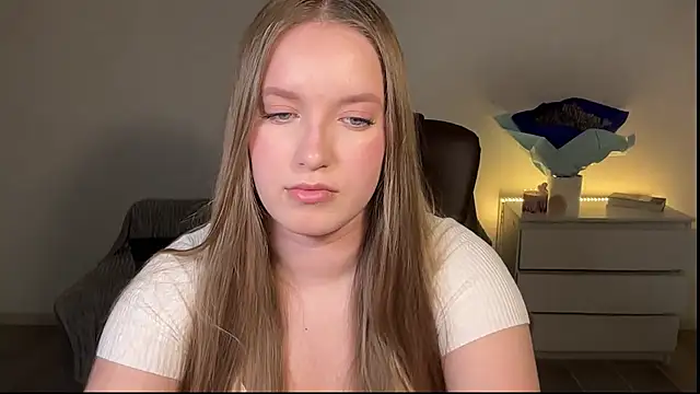 EvaMaddison online show from 9, 5, 2026