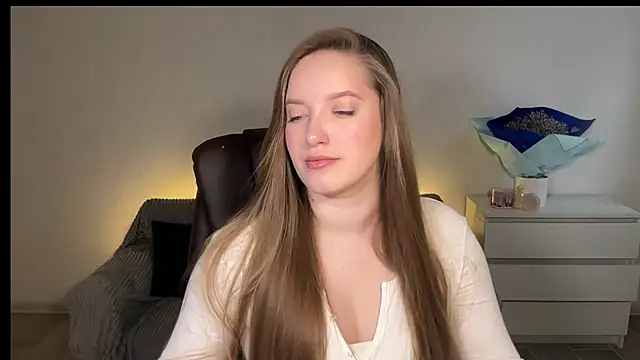 EvaMaddison online show from 19, 3, 2026