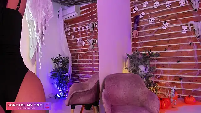  MeganRain online show from 30, 10, 2025