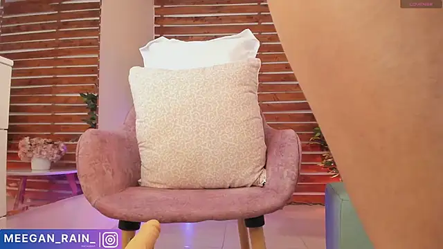  MeganRain online show from 21, 2, 2025