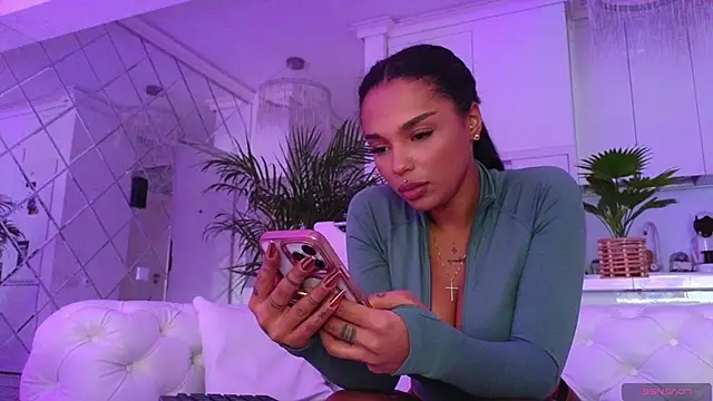 KimiBrown online show from 18, 12, 2025