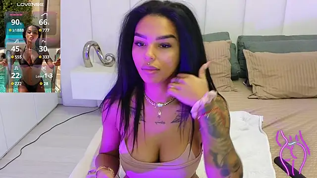 KimiBrown online show from 7, 3, 2025