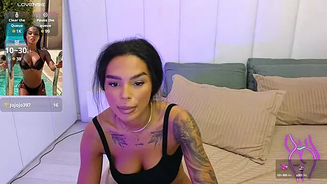 KimiBrown online show from 4, 3, 2025