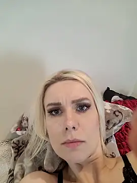 AureliaDoux online show from 15, 3, 2025