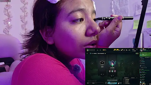 Nami usagi online show from 8, 3, 2026