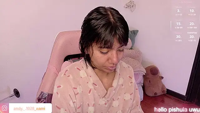 Snapshot of Nami_usagi chatting on 5, 7, 2026 Nami usagi online show from 5, 7, 2026