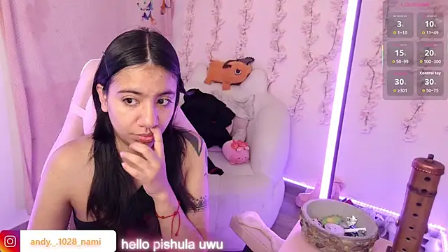 Nami usagi online show from 2, 12, 2025