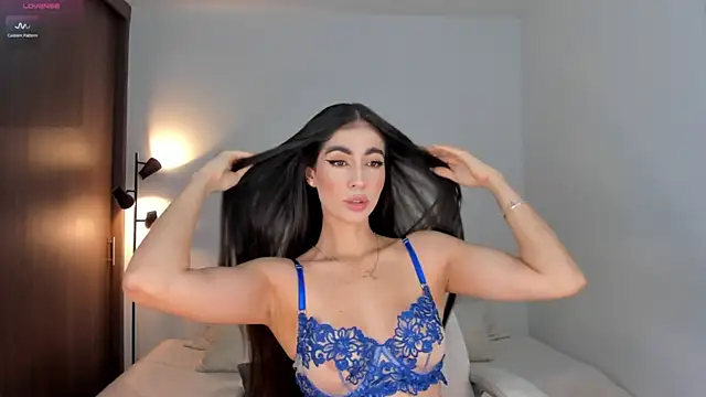 RebeccaBaxter online show from 26, 9, 2025