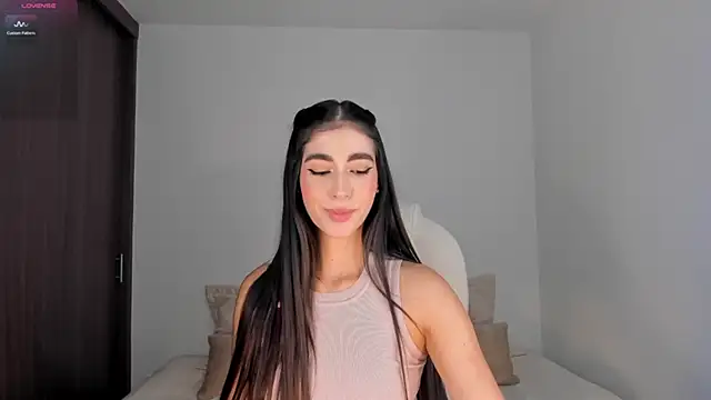 RebeccaBaxter online show from 13, 3, 2025