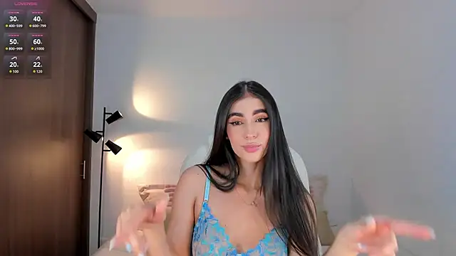 RebeccaBaxter online show from 13, 3, 2026