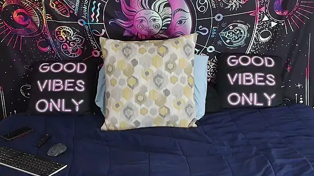 RenaeCumsAlot online show from 26, 1, 2025