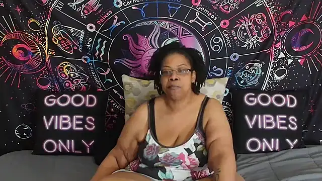 RenaeCumsAlot online show from 16, 3, 2026