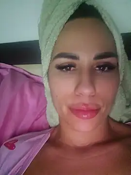 Lorettelorena online show from 24, 7, 2026