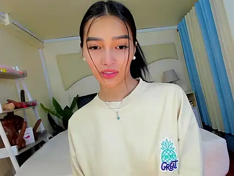  caroline69 online show from 20, 9, 2025