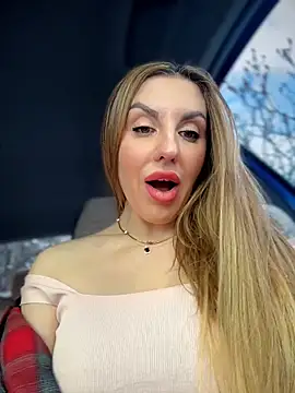 Kalli Fornia online show from 6, 3, 2026