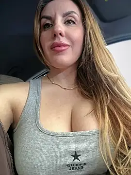 Snapshot of Kalli_Fornia chatting on 14, 1, 2026 Kalli Fornia online show from 14, 1, 2026