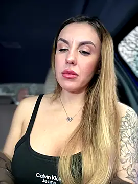 Kalli Fornia online show from 17, 11, 2025