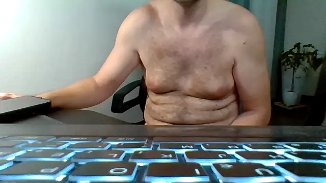 Horney boy86 online show from 12, 9, 2025