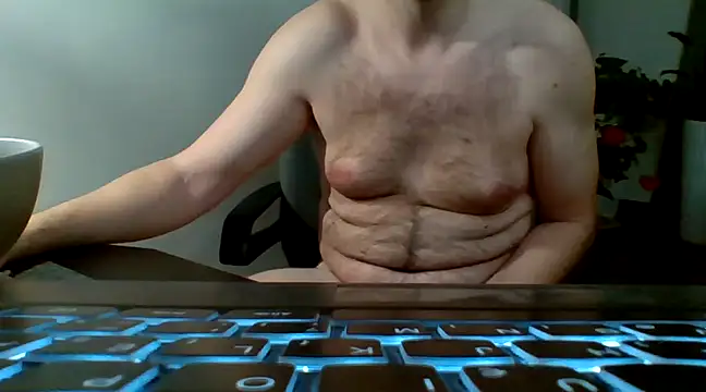 Horney boy86 online show from 30, 12, 2024