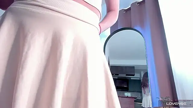 HannaMoom online show from 21, 2, 2025