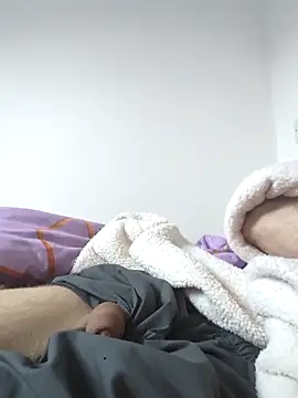 Dani el82xh online show from 17, 2, 2025