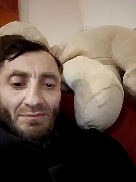 Dani el82xh online show from 31, 12, 2024