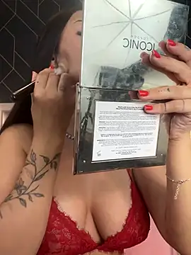 EmyLaveau online show from 7, 10, 2025