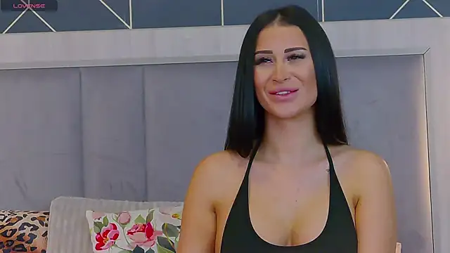 EmyLaveau online show from 24, 11, 2025