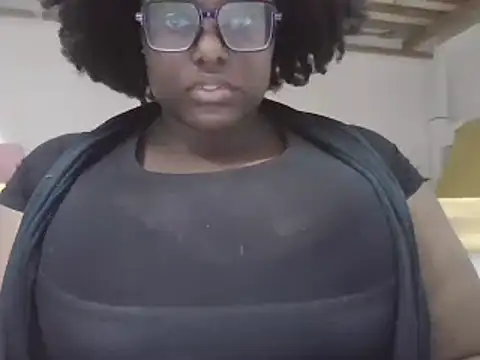 MissCC99 online show from 9, 2, 2025