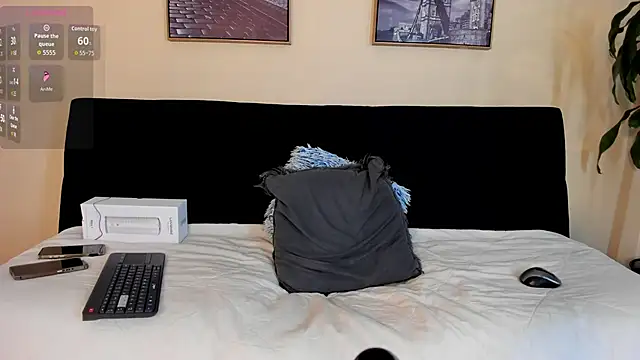 Snapshot of Sweet_Alessandre chatting on 11, 2, 2026 Sweet Alessandre online show from 11, 2, 2026