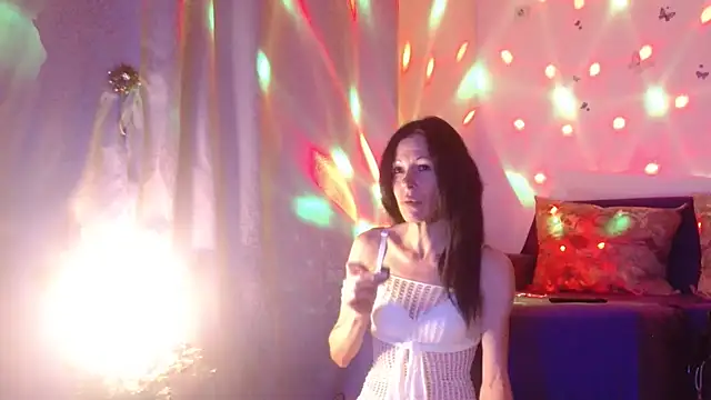 ElysaSun online show from 10, 11, 2025