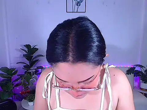 plysaithailand online show from 8, 11, 2025