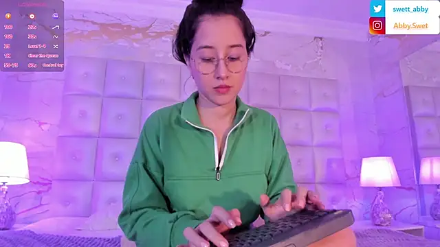 Abby Sweet1  online show from 12, 3, 2025