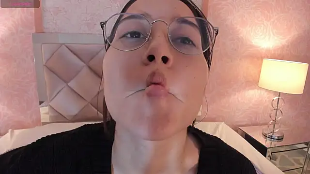 Abby Sweet1  online show from 20, 5, 2026