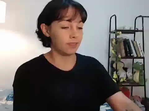 camii 7 online show from 24, 2, 2025