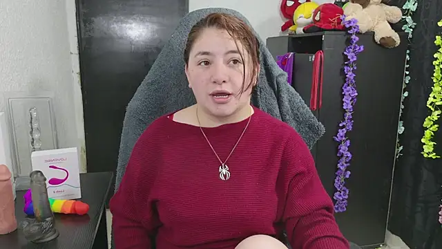 Snapshot of ann_bronw chatting on 10, 7, 2026 ann bronw online show from 10, 7, 2026