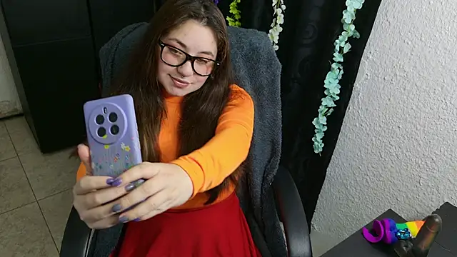 ann bronw online show from 25, 10, 2025