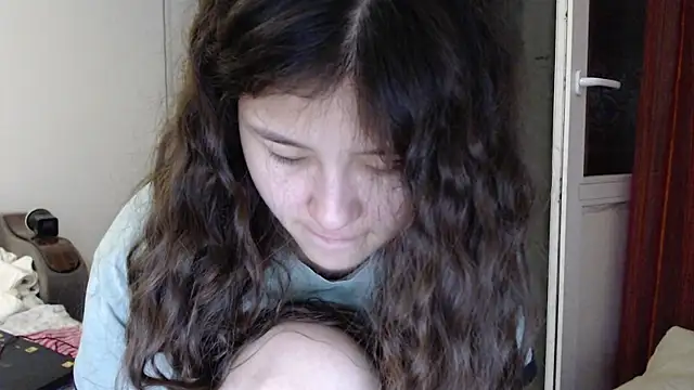 Riz girl online show from 8, 9, 2025