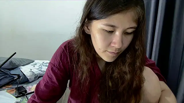 Snapshot of Riz_girl chatting on 19, 6, 2026 Riz girl online show from 19, 6, 2026