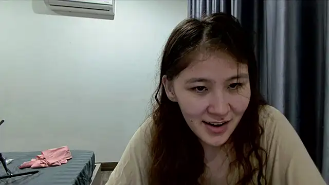 Snapshot of Riz_girl chatting on 15, 6, 2026 Riz girl online show from 15, 6, 2026